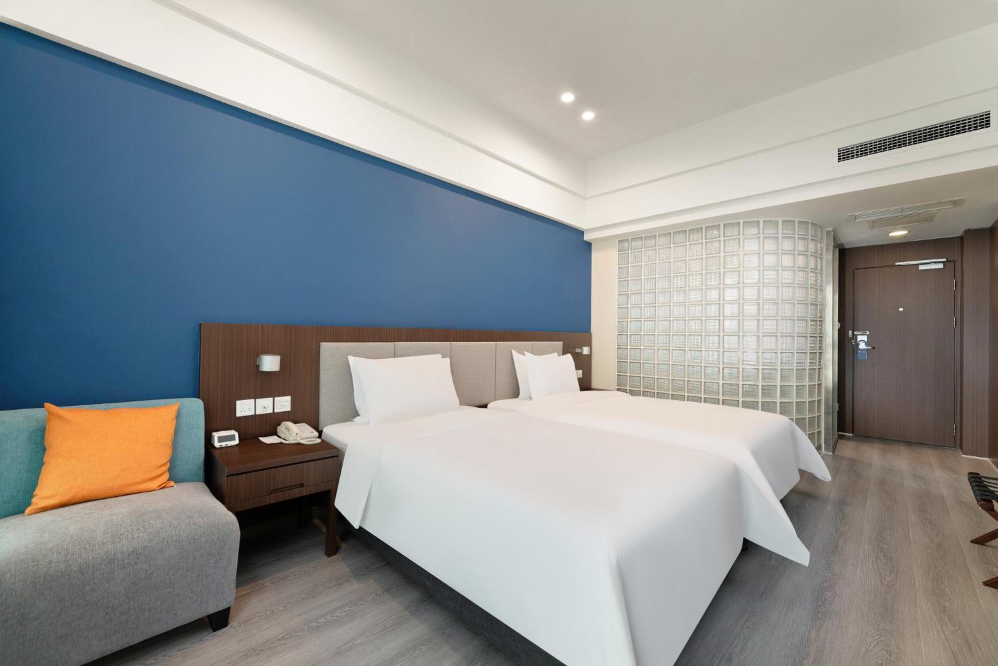 Holiday Inn Express Chengdu Wuhou By Ihg-Wuhou Temple And Jinli Kültér fotó